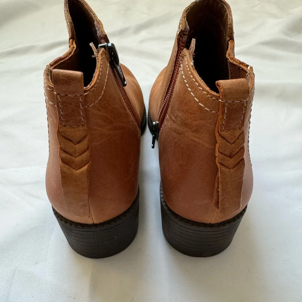 Sperry Ankle Booties - Picture 3 of 6